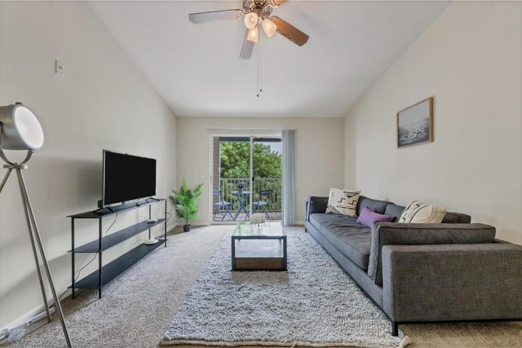 Designed 2Br With Balcony Pool And Gym Apartment Bradenton Exterior foto