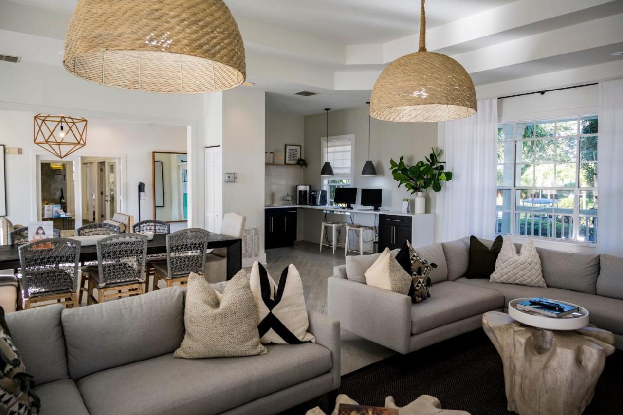 Designed 2Br With Balcony Pool And Gym Apartment Bradenton Exterior foto