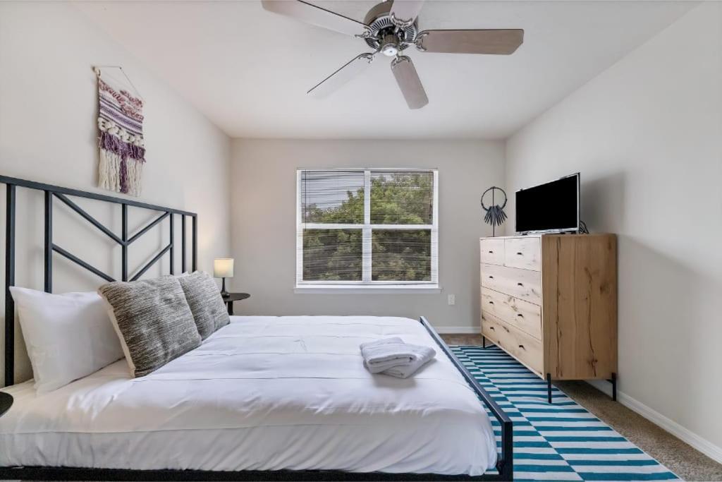 Designed 2Br With Balcony Pool And Gym Apartment Bradenton Exterior foto
