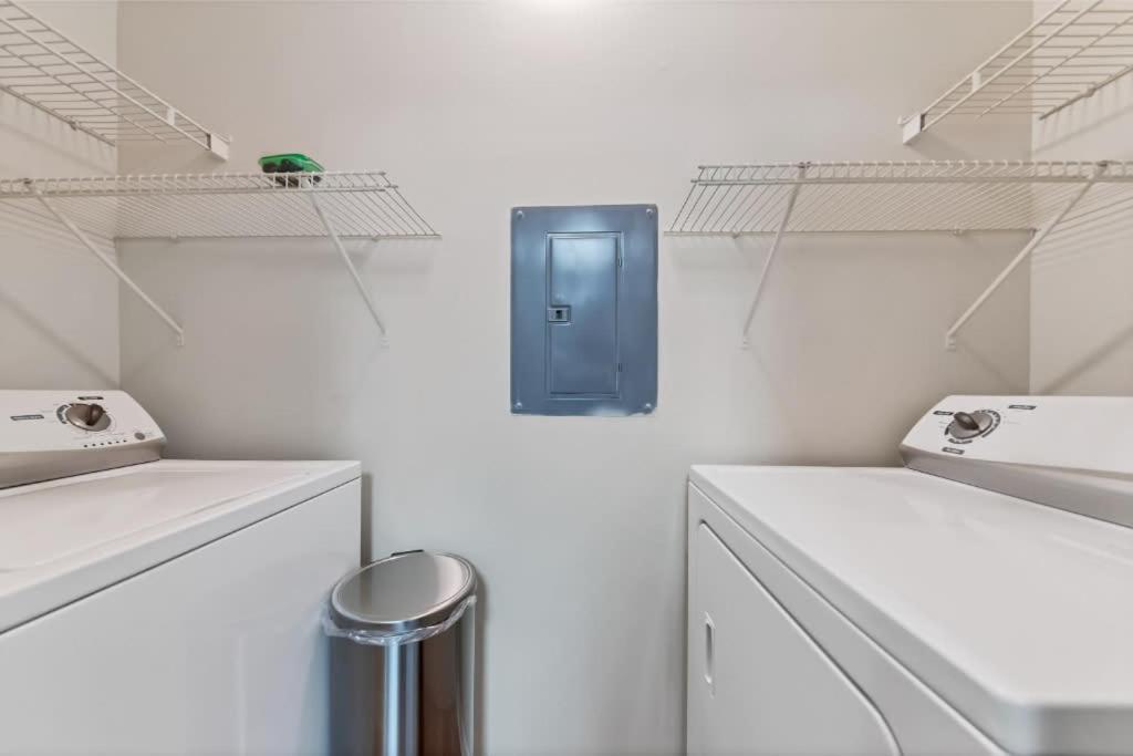 Designed 2Br With Balcony Pool And Gym Apartment Bradenton Exterior foto